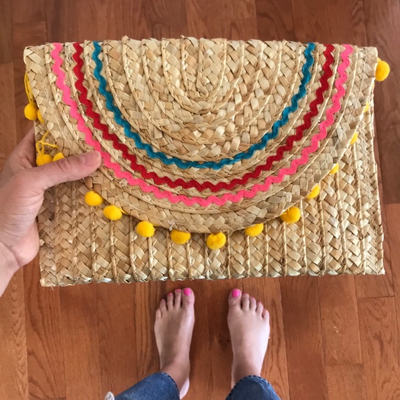 Handbags - NWT Straw Clutch with Pop Poms